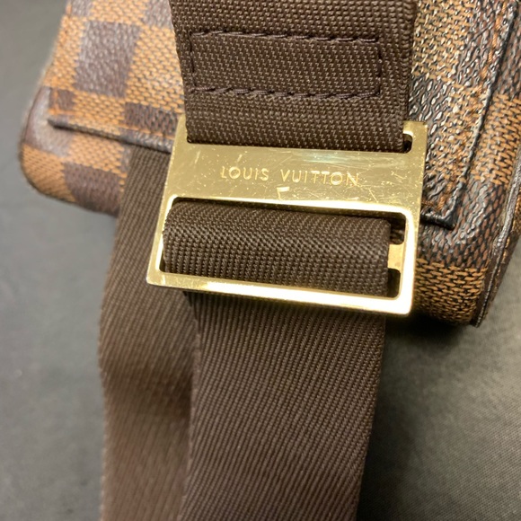 Louis Vuitton Geronimos Waist/Bum Bag Damier Canvas w/Red Interior *Authentic* - Picture 15 of 16